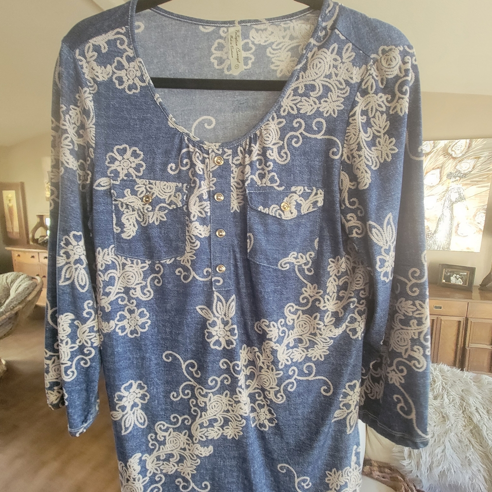 PerSeption Concept Navy Floral Tunic